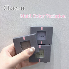 アイシャドウにも！ハイライトにも！　チャコットのマルチカラーバリエーション✨