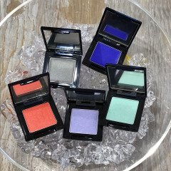 エレガンス　ラズルから夏にピッタリのNEW COLOR発売！！