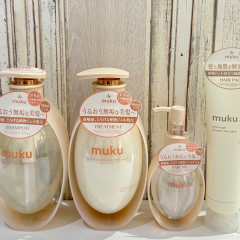 新触感ヘアケア⁉️地肌ケアもしっかりできる自然由来のアミノ酸を贅沢に配合✨💖