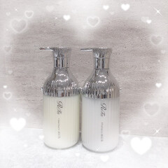 ヘアケアで大人気ブランドのリファからなんとシャンプーとトリートメント入荷⁉️✨