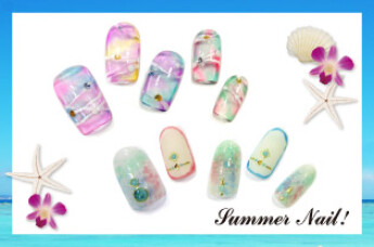 【How-to】絶妙な透け感がかわいい♡ ぷるぷる＆ジューシーなシロップネイルはいかが？